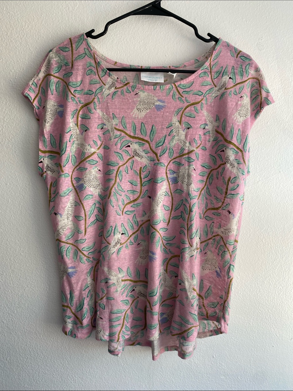 Cynthia Rowley 100% Linen Bold Print Pink Bird & Leaf Print Short Sleeve Tee